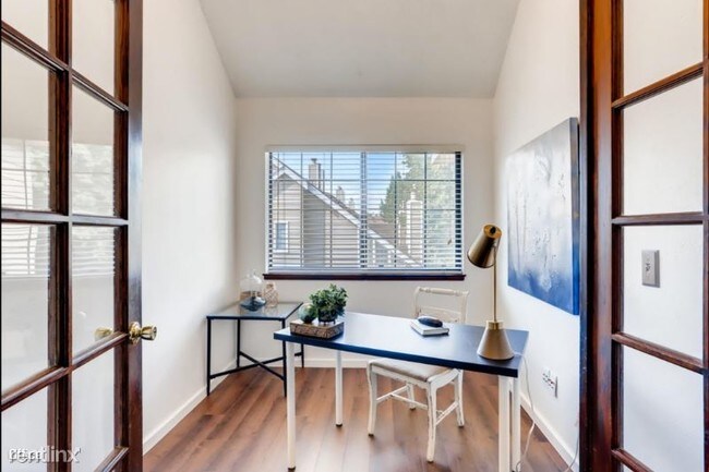 Building Photo - 4767 White Rock Cir