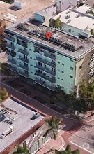 Building Photo - 363 Washington Ave