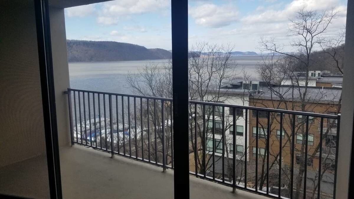 1145 Warburton Ave, Yonkers, NY 10701 Apartments in Yonkers, NY