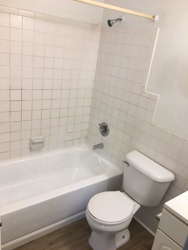 Crossroads Apartments Sauk Village, IL