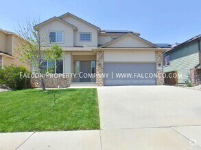 Building Photo - 6224 Saddlebred Way