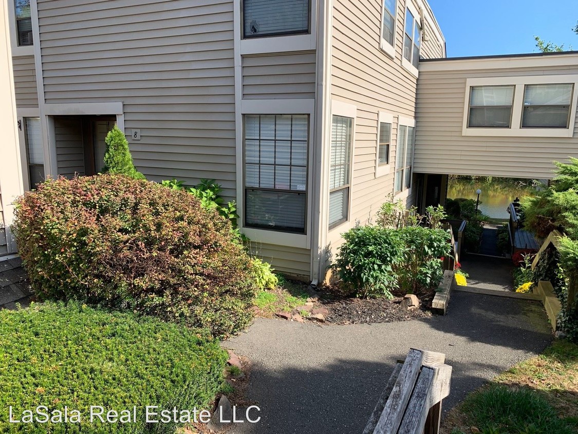 Foto principal - 3 br, 2.5 bath House - 8 Clemens Ct