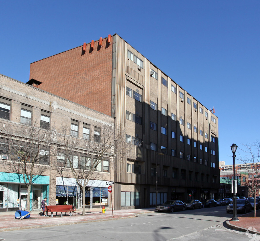 Building Photo - The Heritage Apartments