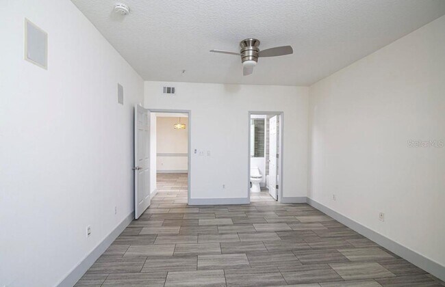 Building Photo - 2013 Tizewell Cir