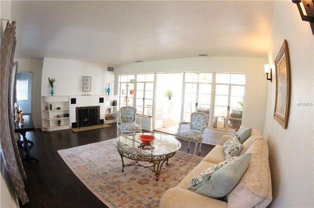 Building Photo - 4300 3rd Ave S, Saint Petersburg, FL 33711