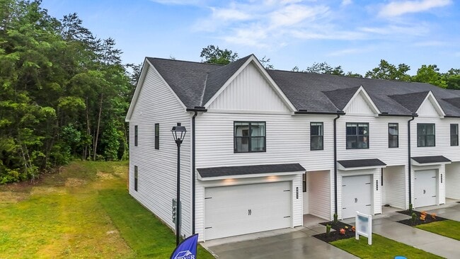 Building Photo - 3bd Marigold at Chapman Trace