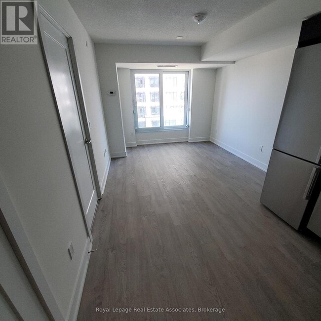 Building Photo - 9-1229 Mabelle Ave