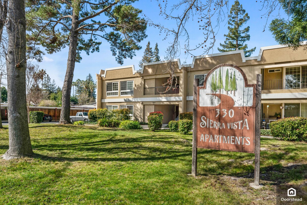 Foto principal - 330 Sierra Vista Ave