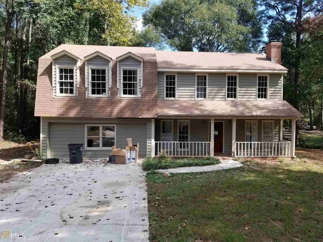 2278 Valley Dr, Snellville, GA 30078 House for Rent in Snellville, GA