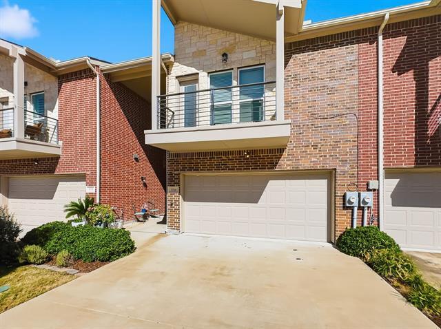 Foto del edificio - 5704 Woodlands Dr