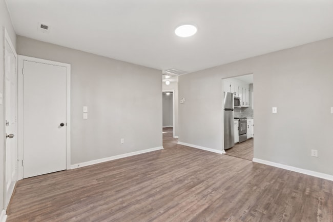 Photo - 116 S Budding Ave Apartment