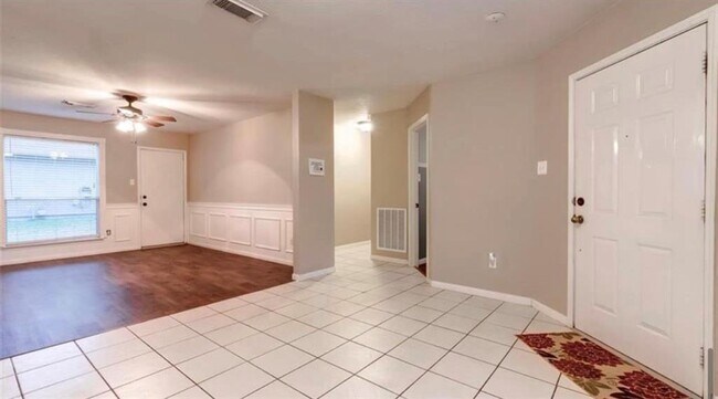 Foto del edificio - 18103 Gravenhurst Ln
