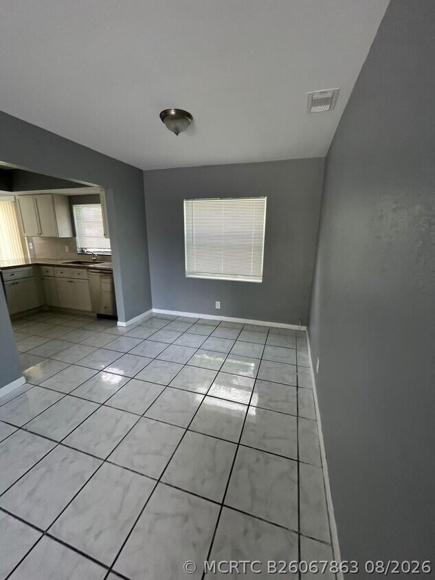 Foto del edificio - 6623 Inwood