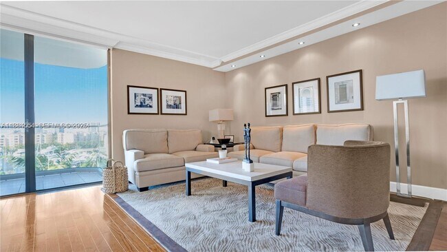 Foto del edificio - 19707 Turnberry Way