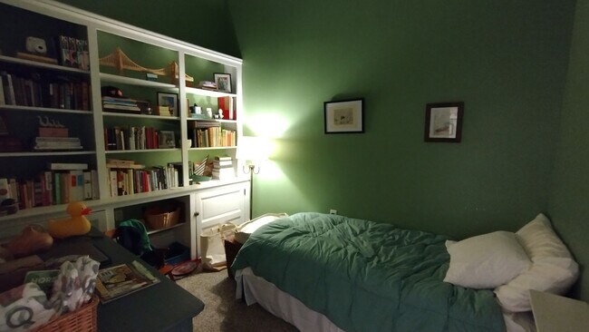 Foto del edificio - 139 N 4th St