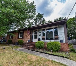 Building Photo - 508 Anson Dr