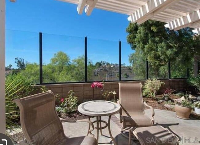 Building Photo - 15993 Lofty Trail Dr