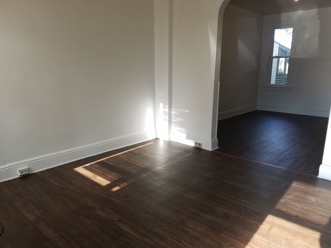 Foto del edificio - 2 br, 1 bath House - 263 N. SHERMAN STREET