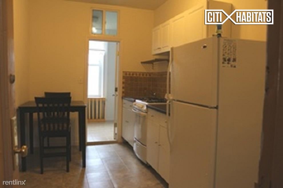 Primary Photo - 143 Union St