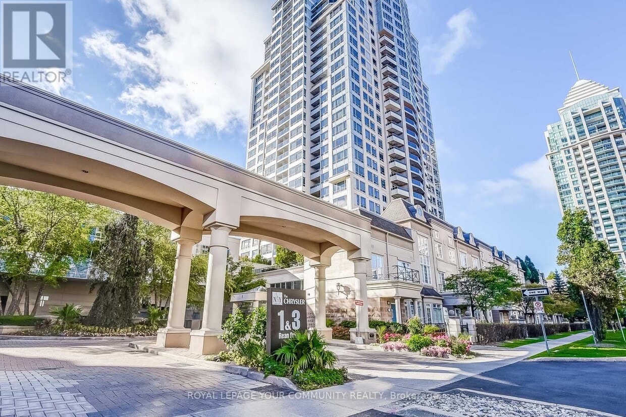 Photo principale - 1-1001 Rean Dr