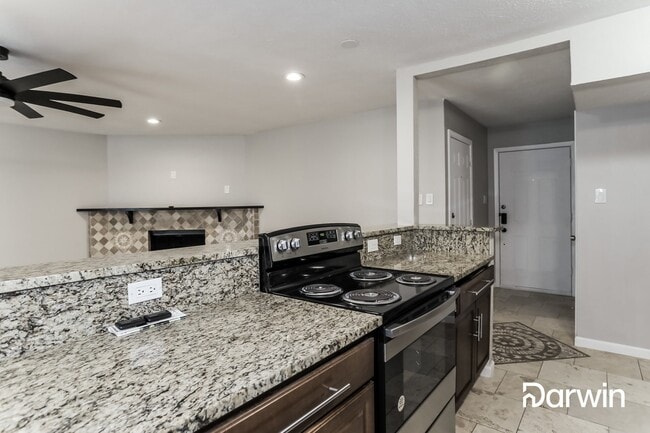 Building Photo - 5312 Slay Dr