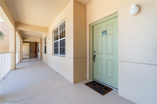 Building Photo - 10520 Amiata Way