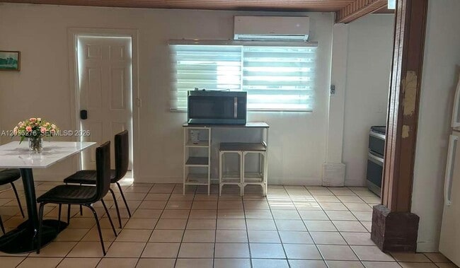 Foto del edificio - 5950 NW 114th St