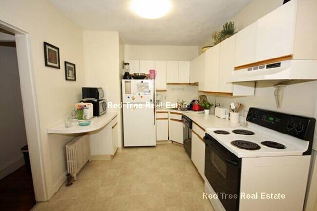 Building Photo - 1474 Commonwealth Avenue