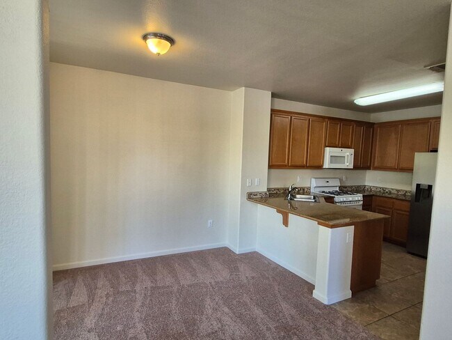 Foto del edificio - Adorable 3 bedroom 2.5 bath Home