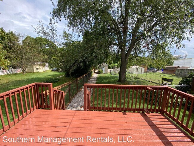 Foto del edificio - 3 br, 1 bath House - 243 S Pleasant Ave