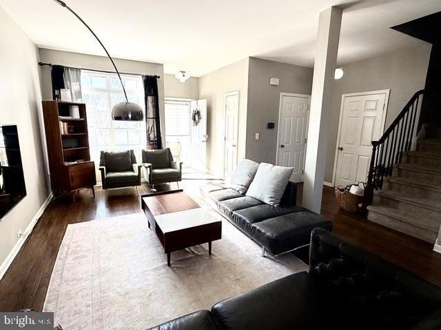 Building Photo - 83 Shelley Cir