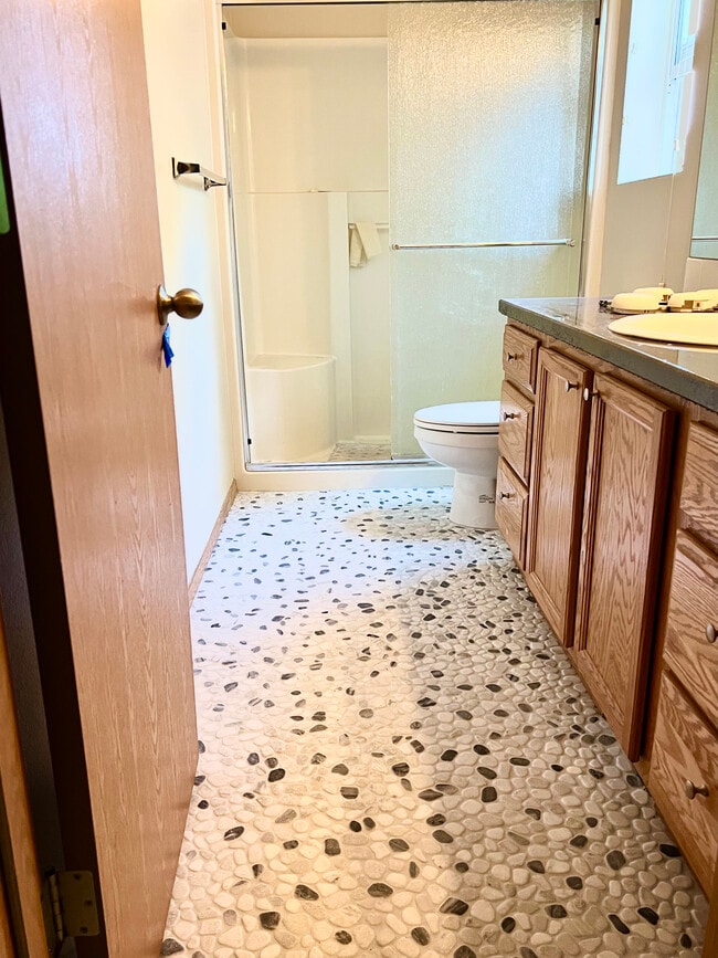 Building Photo - 4302 Lupine Ct