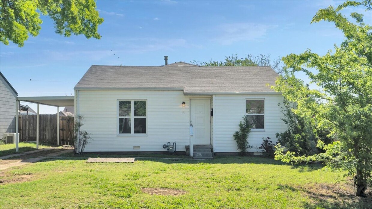 Primary Photo - Newly remodeled 3 bedroom / 2 bath