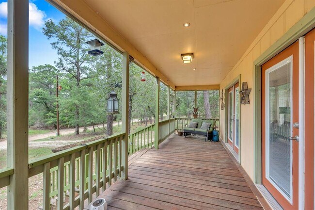 Foto del edificio - 928 Moccasin Trail