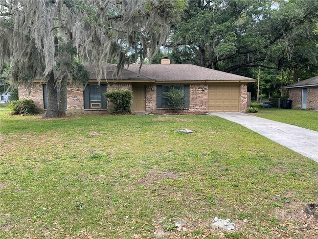 Foto del edificio - 18 Rivers Bend Dr