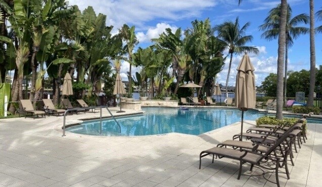 Foto del edificio - 3606 S Ocean Blvd