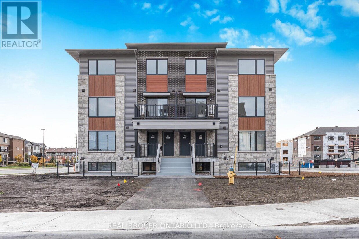 Photo principale - 101 Glenroy Gilbert Dr