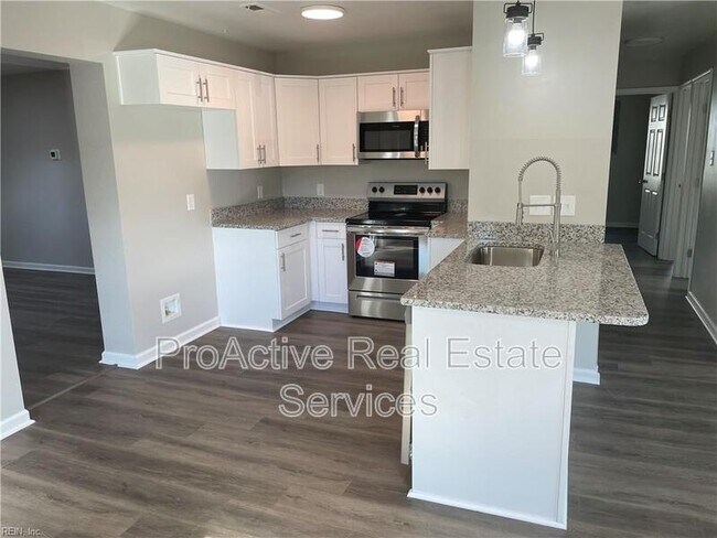Foto del edificio - 7120 Clarion Ln