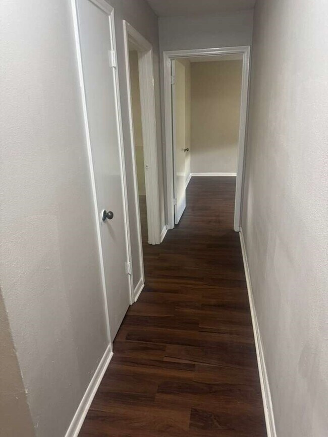 Foto del edificio - 3120 Royal St