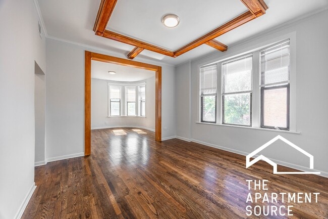 Photo - 2842 W Augusta Blvd Apartment