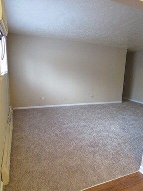 Building Photo - 531 W 20th St