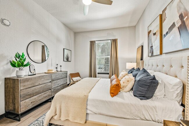 Foto del edificio - 3101 E Pecan St