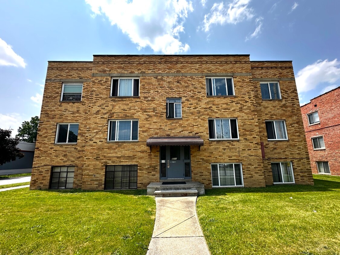 Exterior - 4200 Ridge Rd