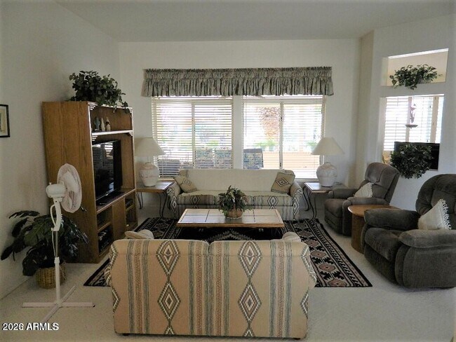 Foto del edificio - 14311 W Colt Ln