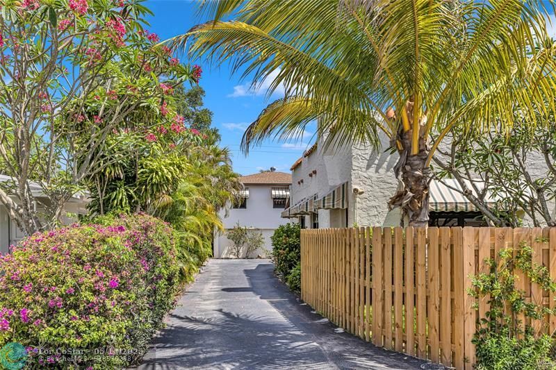 Foto principal - 309 SW 20th St