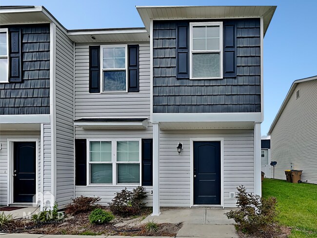 Building Photo - 37 Brown Thrasher Ct