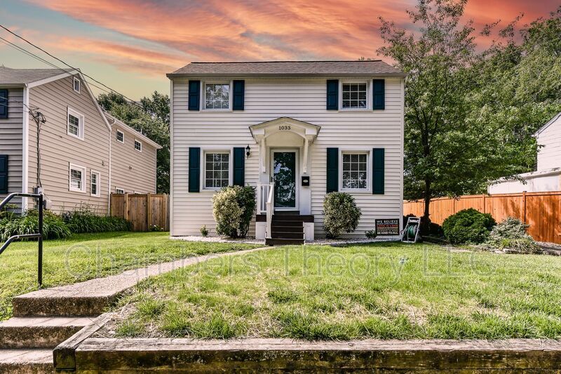 Foto principal - 1033 S Edison St
