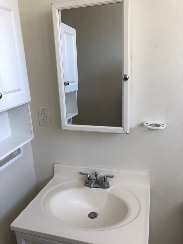 Foto del edificio - 2402 W Arlington St