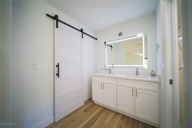 Building Photo - 1250 Riverbend Dr