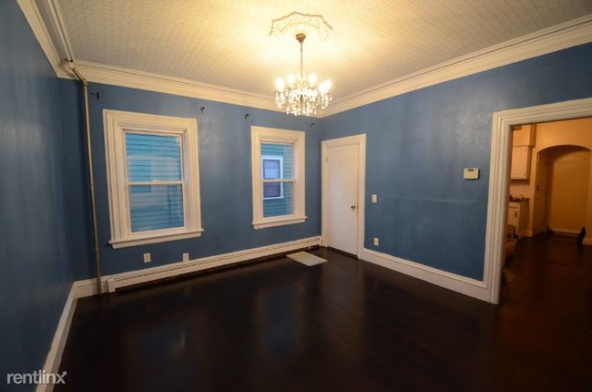 Building Photo - 2 br, 1 bath Apartment - 36 Wood St